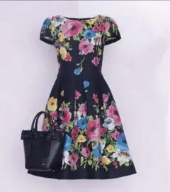 インスタ掲載❤️エムズグレイシー 新品タグ付❤️レア 花柄フラワーワンピース36黒