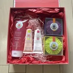 Item thumbnail for item 14e39c55-c9e8-426c-8d02-14a2f9b0625d