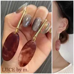 Item thumbnail for item fa85bfba-9e6a-42b8-9f3a-c00ce9936679