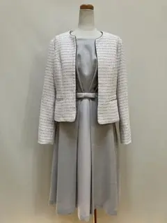 セレモニースーツ　レディース