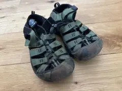 KEEN キッズ サンダル 迷彩（18センチ）
