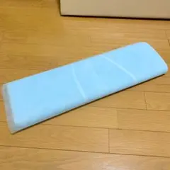 ハードチュール生地　ブルー　90cm幅二つ折り　長さ不明　5m以上？　未使用部分