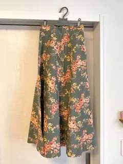 フレアスカート 花柄　レトロ　グリーン　古着