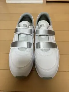 Item thumbnail for item 05ac4074-323a-4743-b9c2-45bdb0f78b38