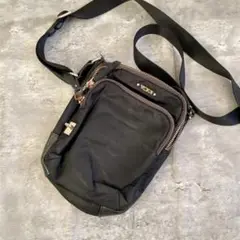 TUMI トゥミ クロスバッグ ショルダーバッグ ナイロン ミニ