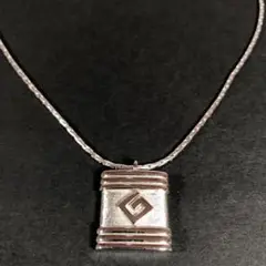 ジバンシー GIVENCHY シルバー モチーフ ネックレス