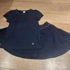 プチバトー　セットアップ　紺半袖Tシャツ　フレアスカート　8ans 120130