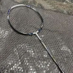 VOLTRIC 60 バドミントンラケット　ヨネックス