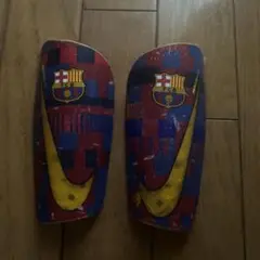 FCバルセロナ Nike サッカー用すね当て