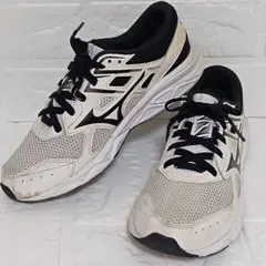 Mizuno ミズノJr.バレーボールシューズ ホワイト/ブラック 23.5cm
