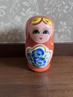 オレンジ色のマトリョーシカセット
