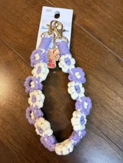 花模様の携帯ストラップ