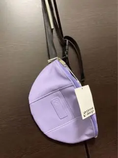 新品未使用タグ付きCONNA DESING ボディバッグ