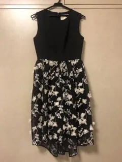 チェスティ フラワーメッシュワンピース