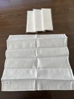 シャネルハンカチ