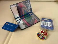 FCバルセロナ　キーホルダーとカードケース（2点一式）