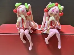 桜ミク　フィギュア　2体セット