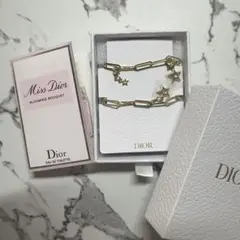 Dior ノベルティ ゴールド星型チャー厶