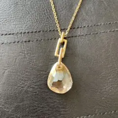 SWAROVSKI スワロスフキー ペンダント