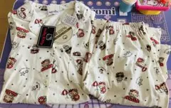 SANRIO ハローキティ　日焼けキティ　半袖　パジャマ　ルームウェア　Ｌサイズ