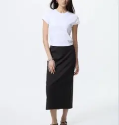 UNIQLO タイトスカート ブラック・　Mサイズ