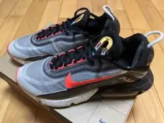 最終値下げNike Air Max スニーカー グレー/ブラック/レッド
