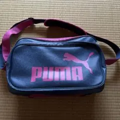 PUMA ショルダーバッグ ネイビー/ピンク 中型