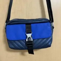 ショルダーバッグ