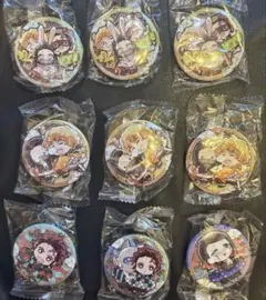 鬼滅の刃 缶バッジ9個セット 【竈門炭治郎、竈門禰豆子、我妻善逸、伊之助、魘夢】