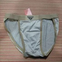 Item thumbnail for item f4e1c684-4fd1-4cd3-8e95-25ad4ae0f4a6