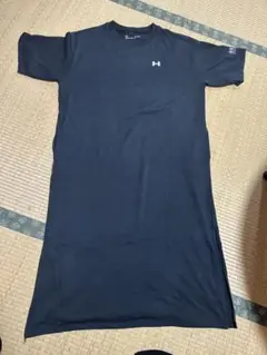 Under Armour 半袖ワンピース Mサイズ 黒