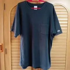 Champion ダークグレー Tシャツ ポケット付き