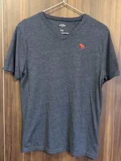 abercrombie アバクロ　ネイビー　 　VネックTシャツ KIDS XL