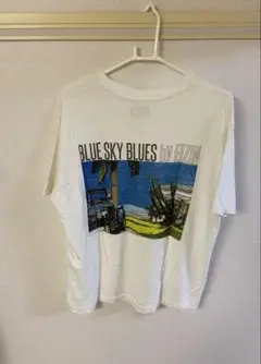 BLUE SKY BLUES by EIZIN Tシャツ