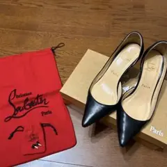 クリスチャンルブタン パンプス