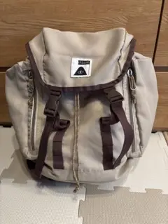 POLER ベージュ ナイロンリュック