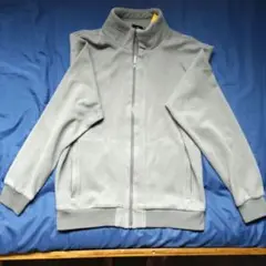 PUMA　アウター　グレー