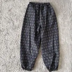 和物　幾何学模様 ネイビー カジュアルパンツ　もんぺ　ハンドメイド