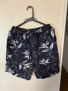 LAKOLE ネイビー花柄ショートパンツ S