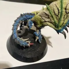 【モンスターハンター】リオレウス　亜種　フィギュア