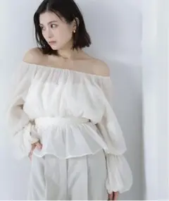 シアーギャザーペプラムブラウス NATURAL BEAUTY BASI