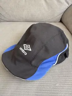 umbro スポーツキャップ 約52cm 黒/青