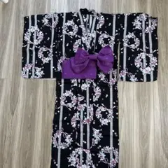 黒地紫花柄浴衣 140cm~