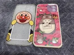 トトロとアンパンマンのiPhone用ケース