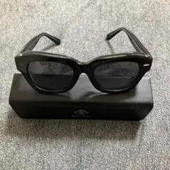 Sole only ブラック サングラス