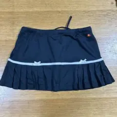 ellesse 黒 プリーツ テニススカート