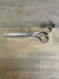 bmシザー
