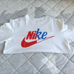 Nike ホワイト Tシャツ Lサイズ