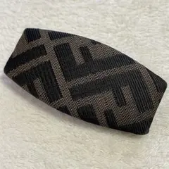 FENDI バレッタ 髪留め ズッカ柄 ゴールド金具