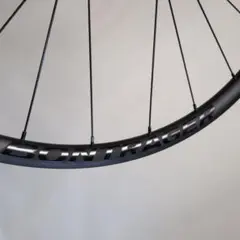 処分特価 trek Bontrager Paradigm SL Disc前後 処分特価 trek Bontrager Paradigm SL Disc前後